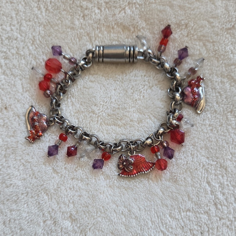 Red & Purple Beaded‎ Charm Bracelet with Magnetic Clasp & Hat Dangle Charms